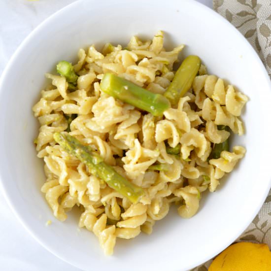 Lemon Asparagus Pasta