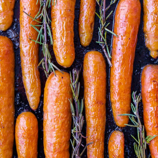 Roasted Maple Rosemary Carrots