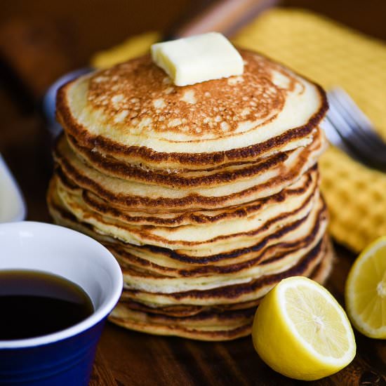 Light & Fluffy Lemon Ricotta Pancakes