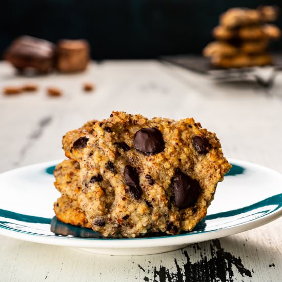Almond Flour Cookies with Chocolate