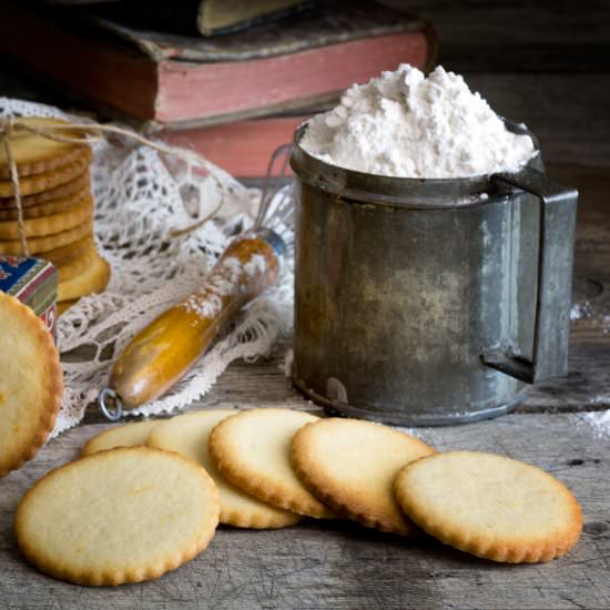 LEMON BISCUITS