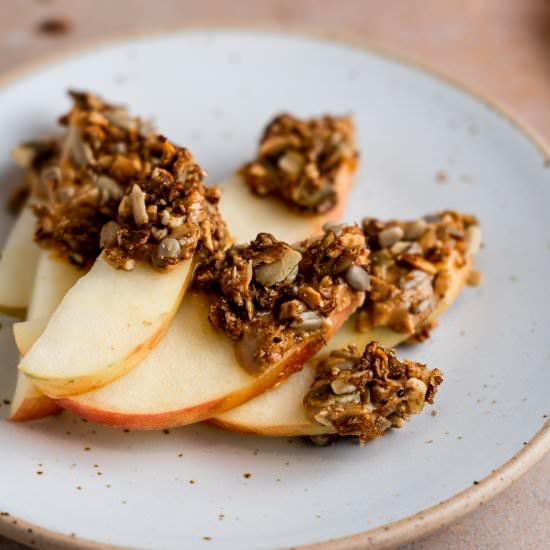 Peanut Butter Granola Apple Slices