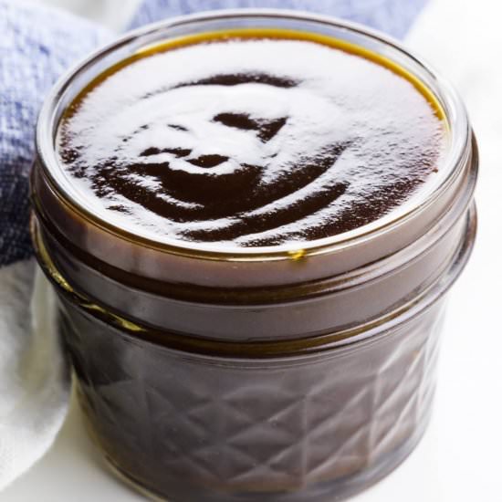 Easy Vegan Caramel Sauce