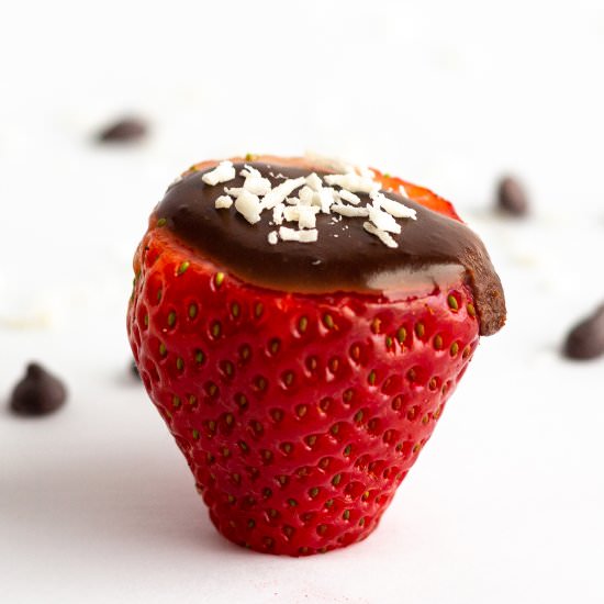 Chocolate Coconut Cream Strawberry