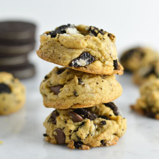 Chocolate Chip Oreo Cookies
