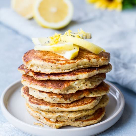 Lemon Ricotta Poppyseed Pancakes