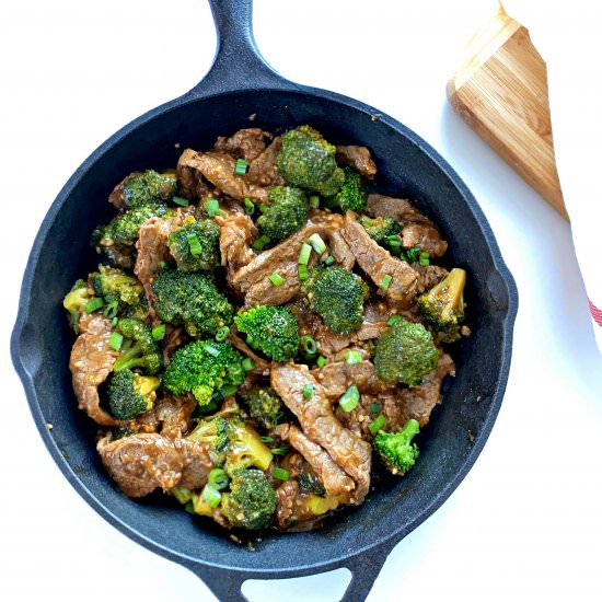 KETO BEEF AND BROCCOLI