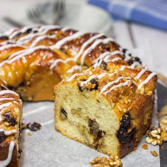 Cinnamon Walnut Babka