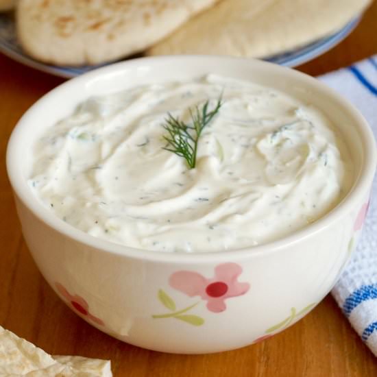 tzatziki (Greek cucumber dip)