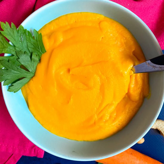 SUPER EASY CARROT PURÉE (DAIRY-FREE)