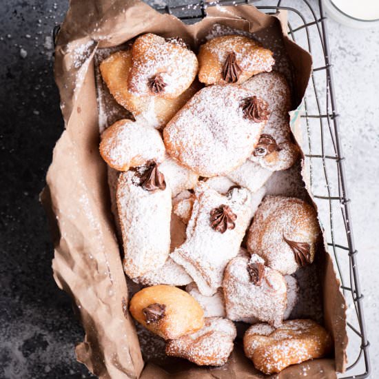 Nutella Stuffed Beignets