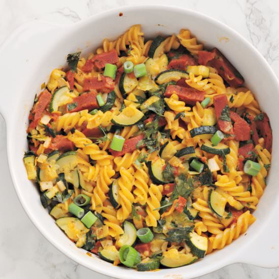 Pasta casserole with vegan gyros