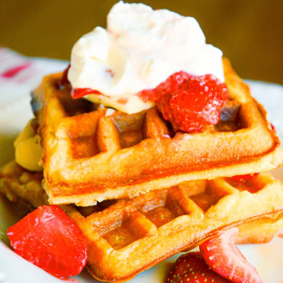 Easy Golden Waffles