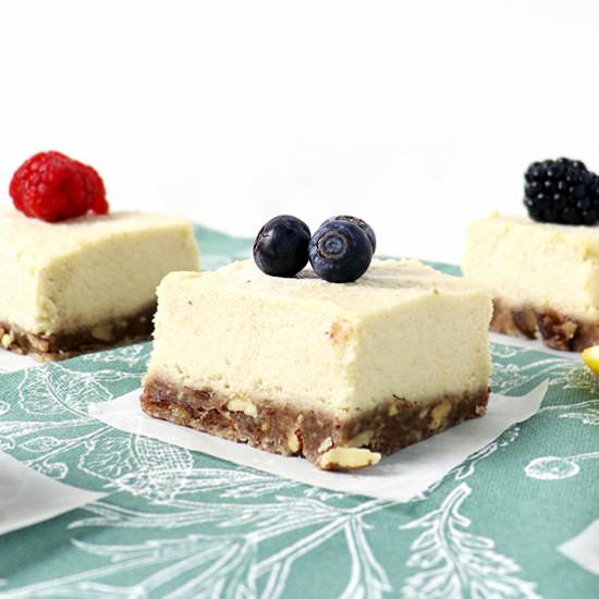 Lemon Vanilla Cheesecake Bars