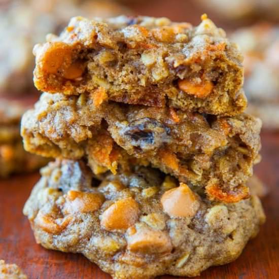 Spiced Carrot Cake Cookies 