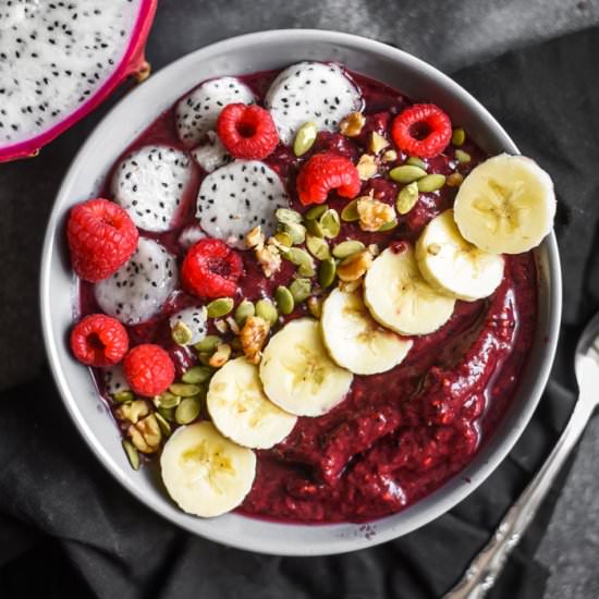 Acai Dragon Fruit Smoothie Bowl