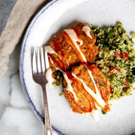 Easy Salmon Cakes (Paleo, GF)