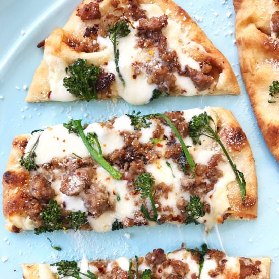 Roasted Garlic Naan Pizza