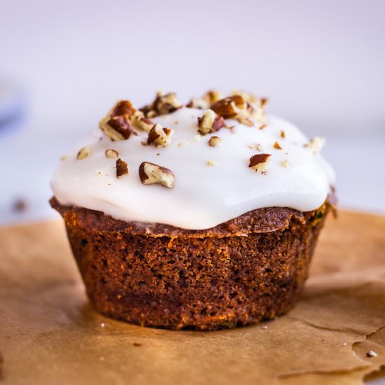 Carrot Cake Muffins (vegan & gf)