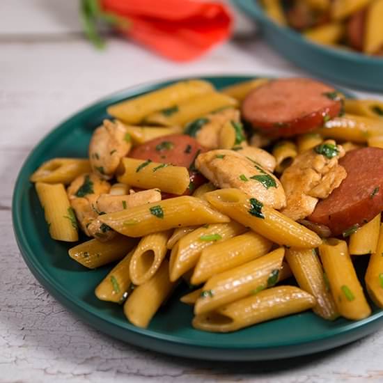 CHICKEN AND SAUSAGE PASTA