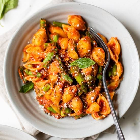 Pasta, Asparagus & Marinara Sauce
