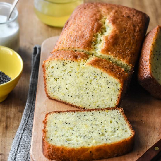 Lemon Poppy seed Yogurt Loaf