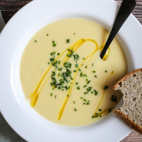 Vegan Potato Leek Soup