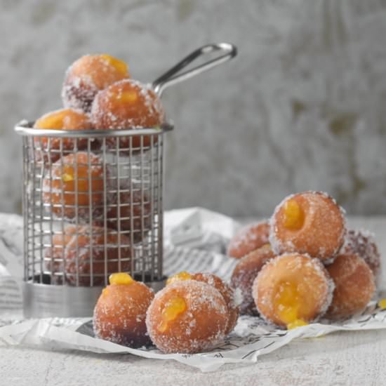 Lemon Curd Filled Doughnut Holes
