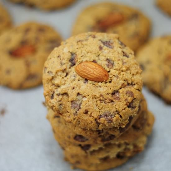 Jowar Chocolate Chunk Cookies