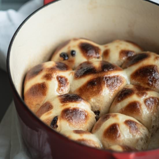 Vegan Hot Cross Buns
