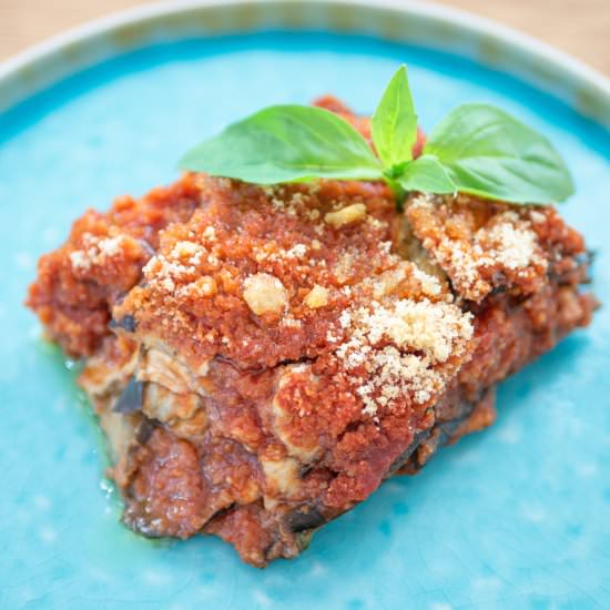 VEGAN CREAMY PARMIGIANA