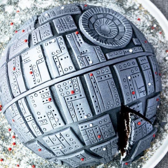 Easy Star Wars Cake