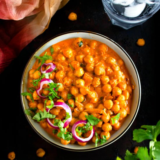 Indian Butter Chickpeas