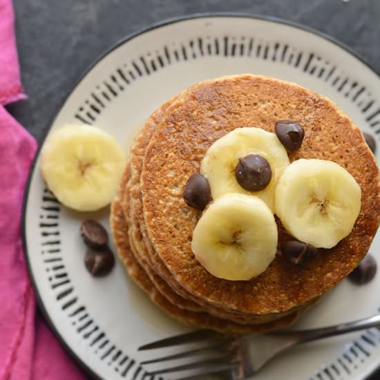 Healthy Banana Oat Pancakes