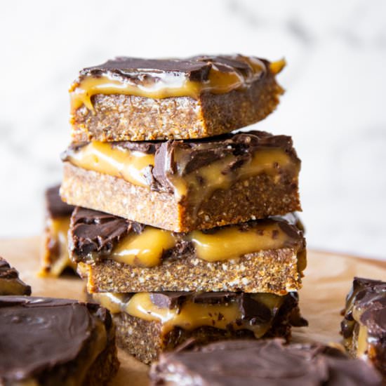 Chocolate Caramel Slice – Vegan