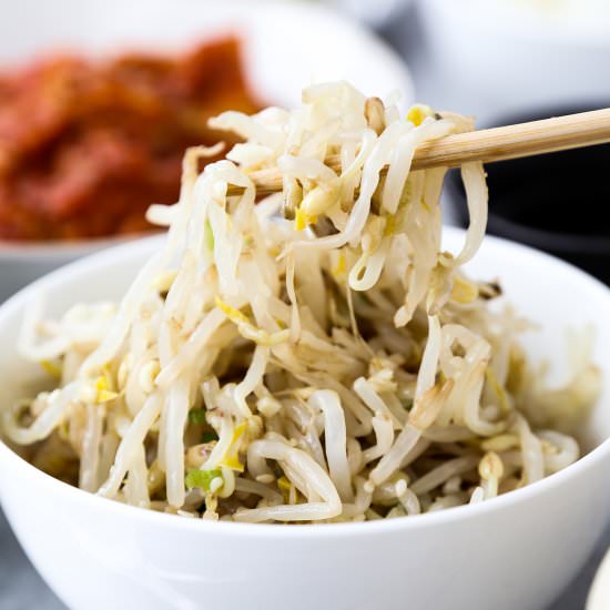 Korean Bean Sprout Salad