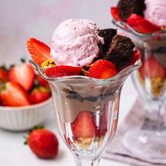 Strawberry Chocolate Parfait