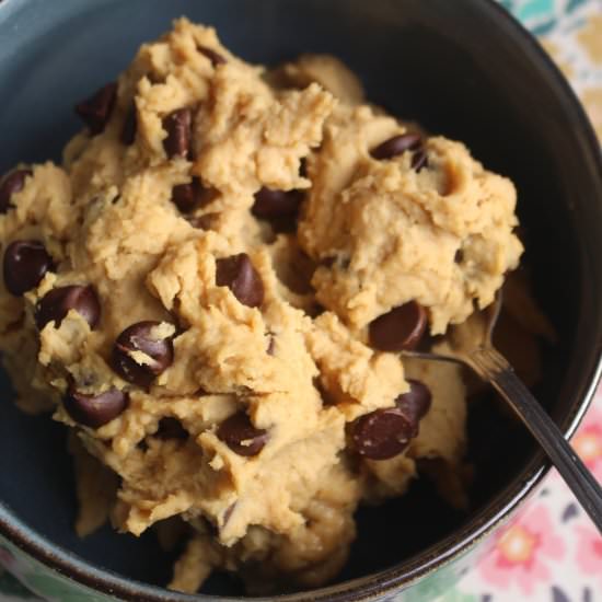 Healthy Chickpea Cookie Dough