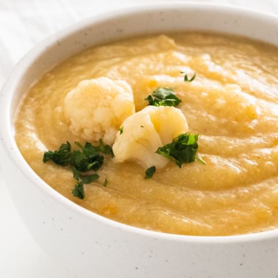 Crockpot Vegan Cauliflower Soup