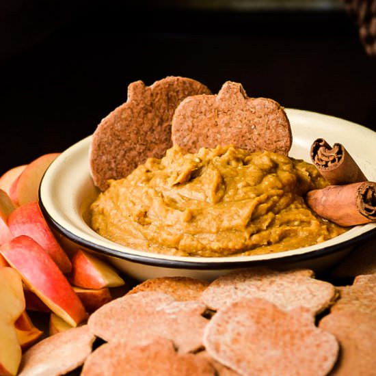 Healthy Pumpkin Pie Spiced Hummus