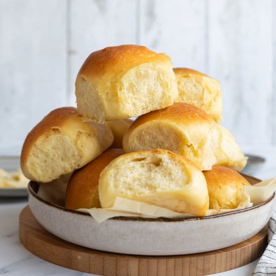 Soft Dinner Rolls