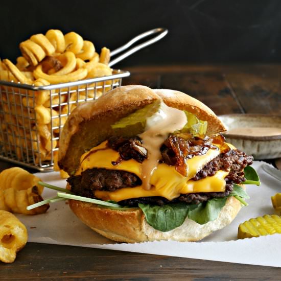 Deluxe Smashburgers