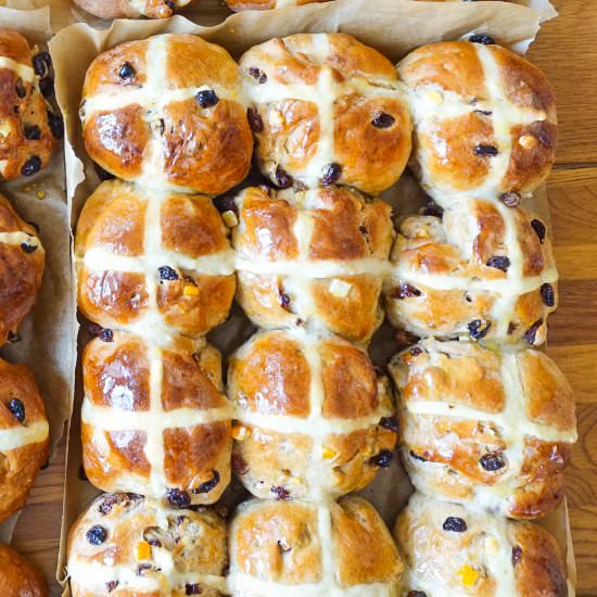 hot cross bun
