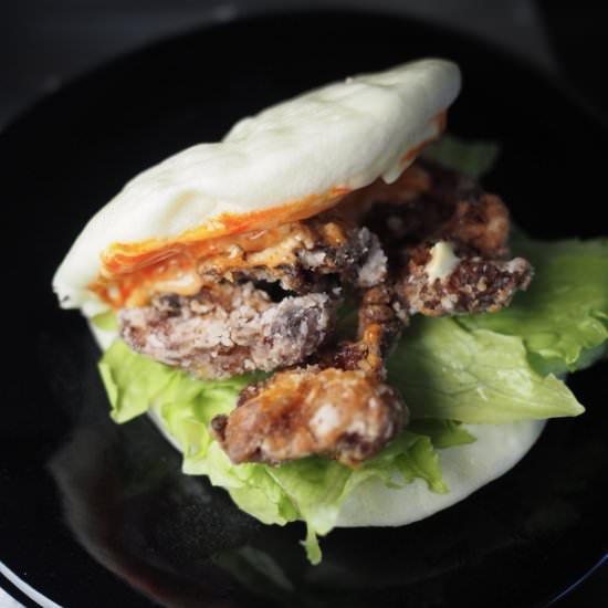 Japanese fried chicken bao
