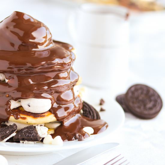 Cookies n’ Creme Pancakes