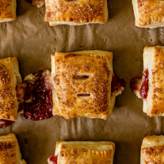 Guava and Cheese Pastelitos
