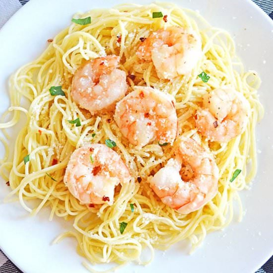 Simple and Savory Shrimp Scampi