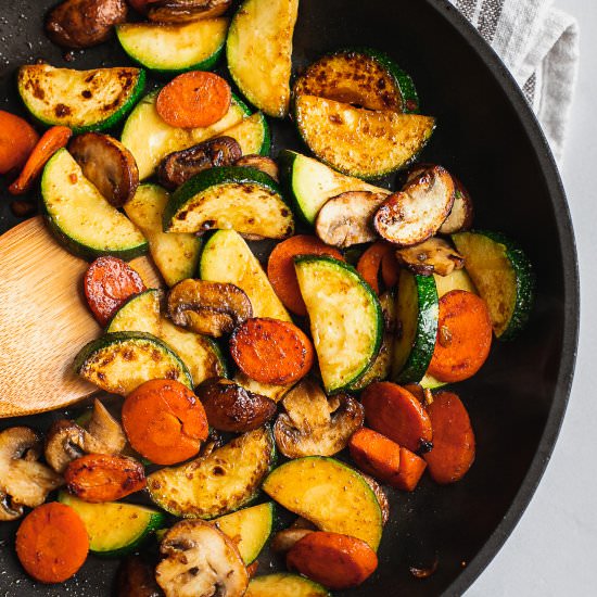 Zucchini Mushroom Stir Fry