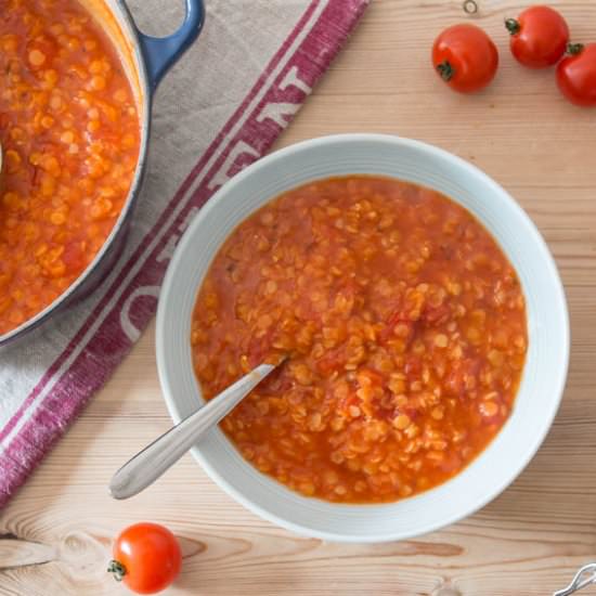 Red Lentil and Tomato Soup