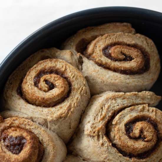 Vegan Cinnamon Rolls